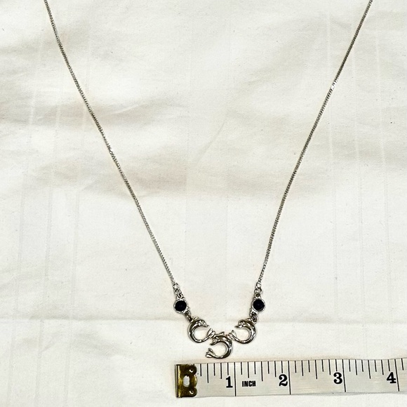 Vintage Hand Made 3 Minoan Dolphins with 2 Lapis Greek Sterling Silver Nacklace - Picture 8 of 8